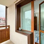 Peak 106 Апартаменты *
