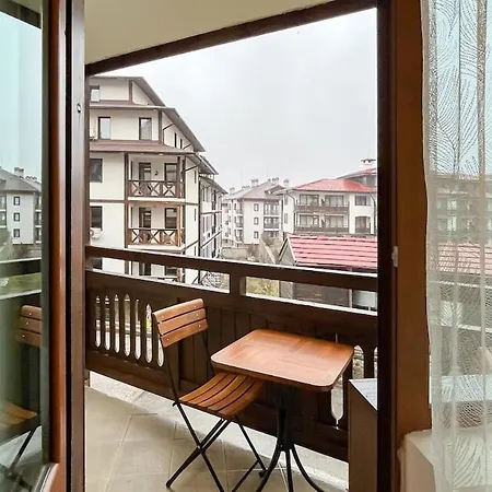 アパート Peak 106 *